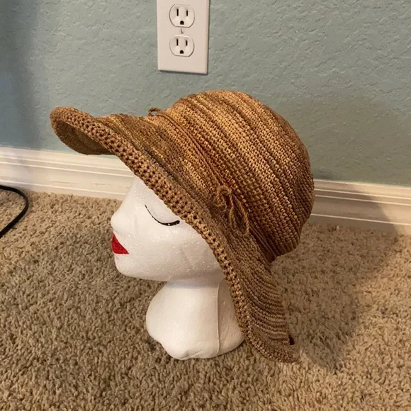 Helen Kaminski | Accessories | Like New Helen Kaminski Brown 